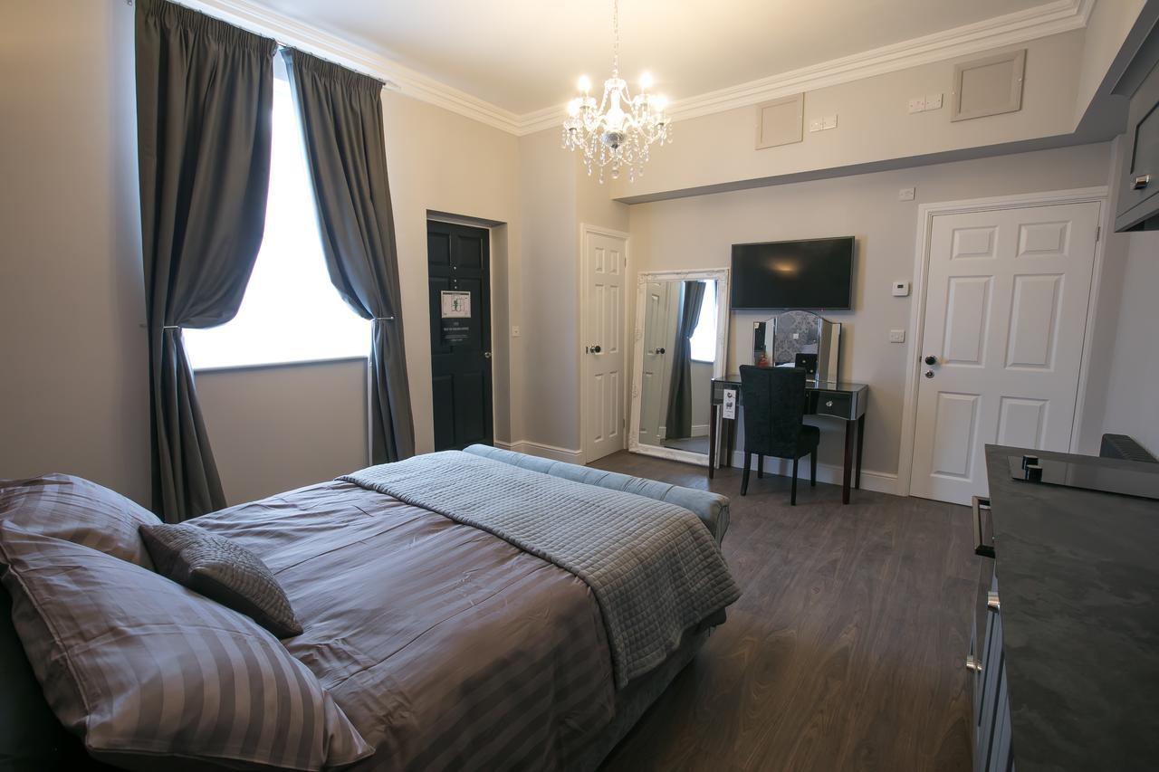 Apartments At Number 10 The Abbey Νόργουιτς Εξωτερικό φωτογραφία