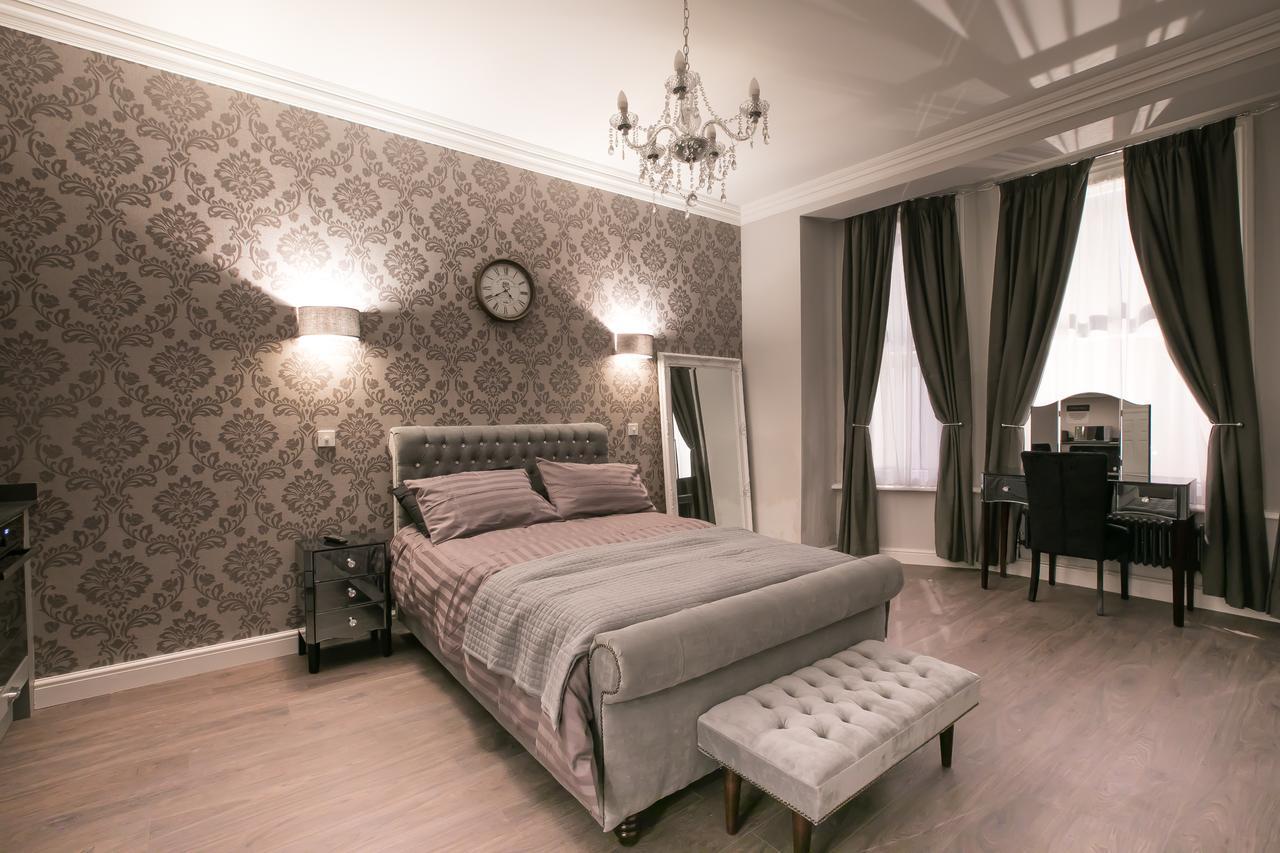 Apartments At Number 10 The Abbey Νόργουιτς Εξωτερικό φωτογραφία